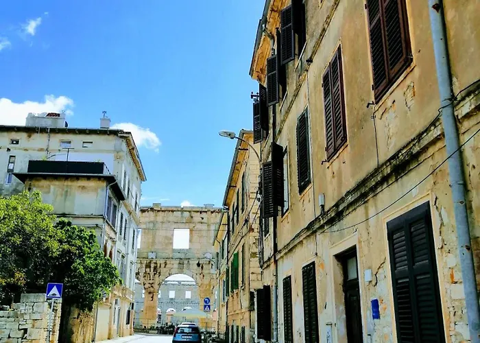 Daire G1 Center Colosseum *